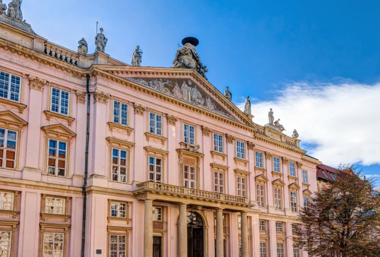 Primates Palace