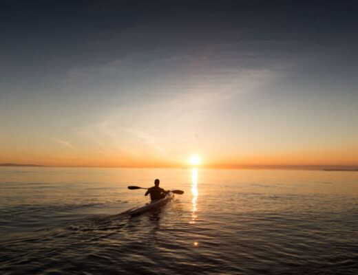 Kayak Holidays